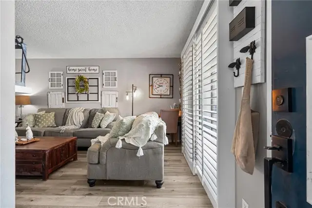 20305 Rue Crevier  #585, Canyon Country, CA 91351 - Image #3