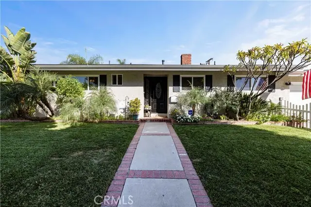 10124 Debra Avenue, North Hills, CA 91343 - Image #2