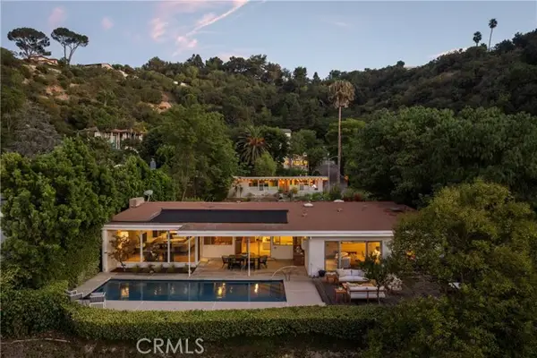 3511 Stonehill Place, Sherman Oaks, CA 91423