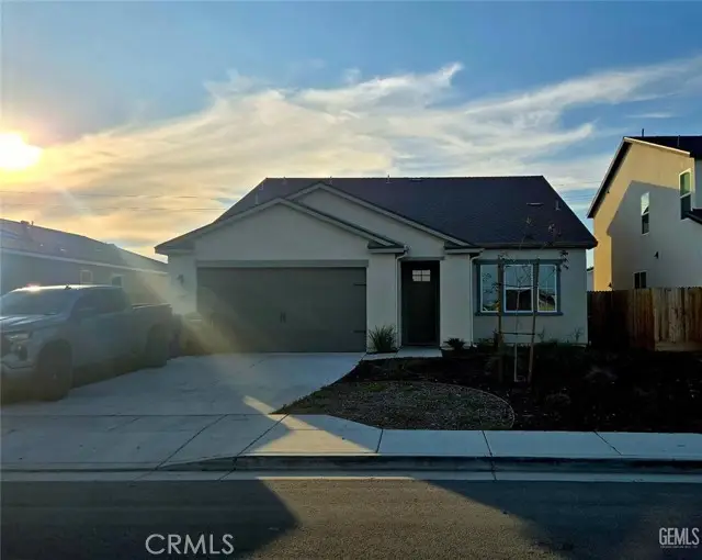 9007 Miranda Garden, Bakersfield, CA 93311 - #1