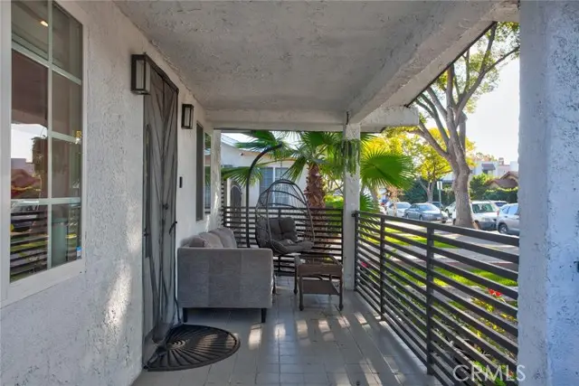 1010 Mariposa, Glendale, CA 91205 - Image #2