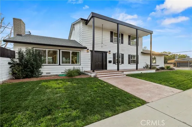 10228 Amestoy, Northridge, CA 91325 - Image #2