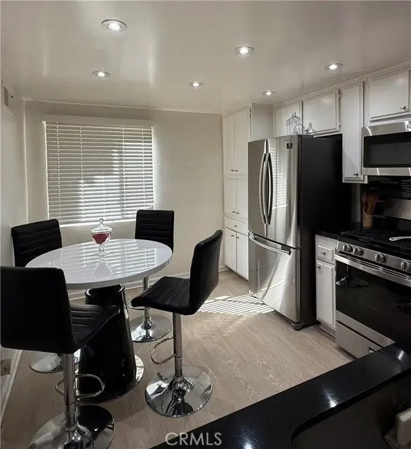 5720 Owensmouth  #152, Woodland Hills, CA 91367 - #2