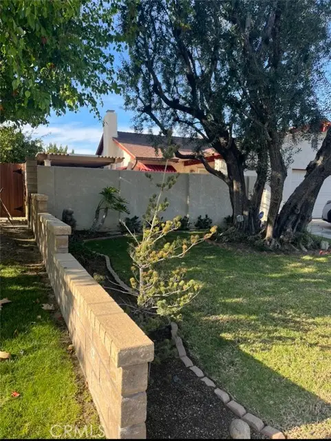 23509 Via Chantilly, Valencia, CA 91355 - #2