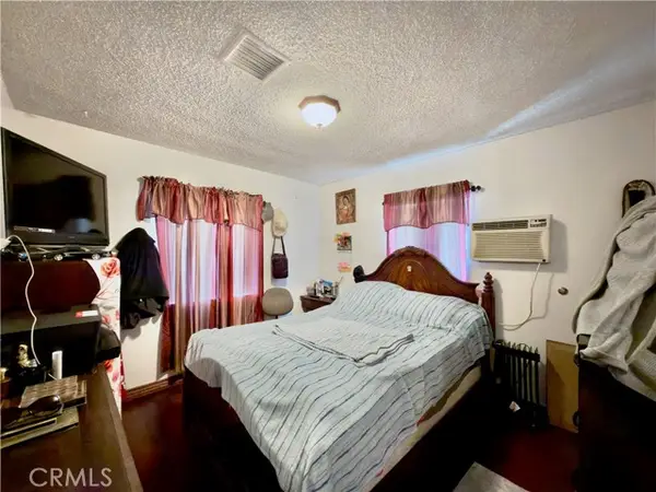 5654 Stansbury, Van Nuys, CA 91401