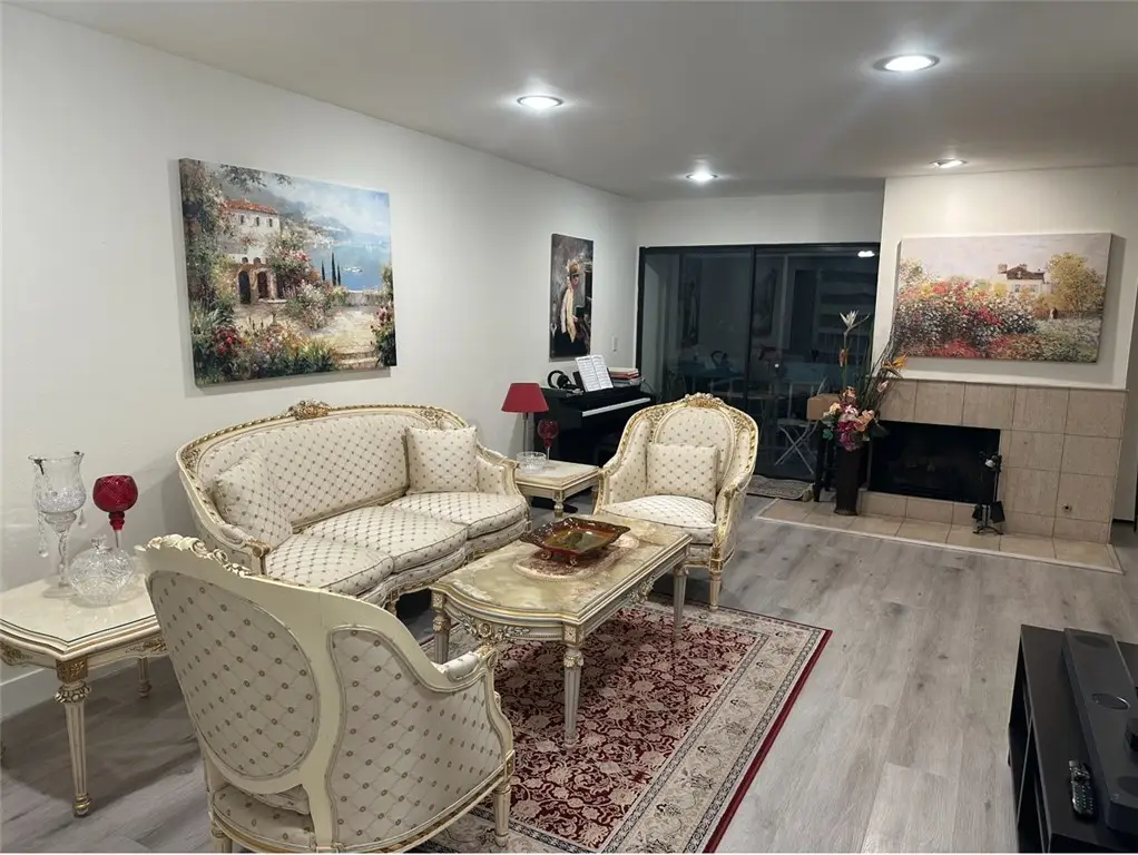 15335 Magnolia, Sherman Oaks, CA 91403 - #1