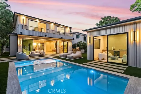 14738 Otsego Street, Sherman Oaks, CA 91403