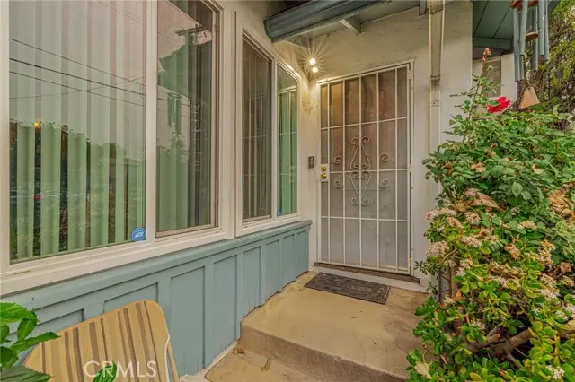 8523 Lindley, Northridge, CA 91325 - Image #3