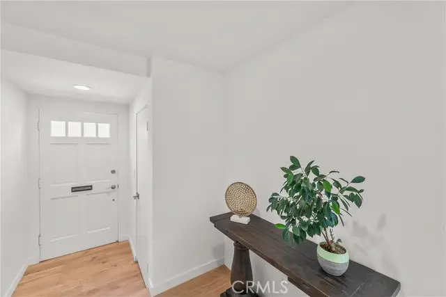 4745 La Villa Marina  #J, Marina Del Rey, CA 90292 - Image #2