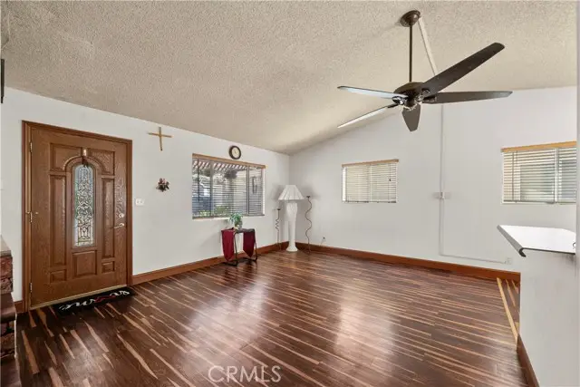 30602 San Martinez, Castaic, CA 91384 - #3