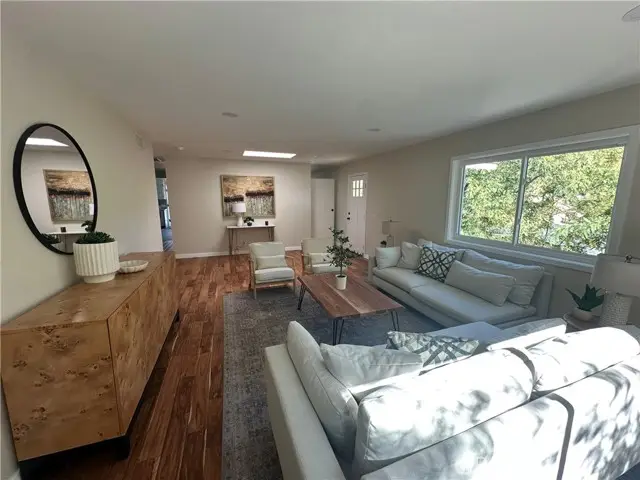 9907 Shadow Hills Drive, Sunland, CA 91040 - Image #3