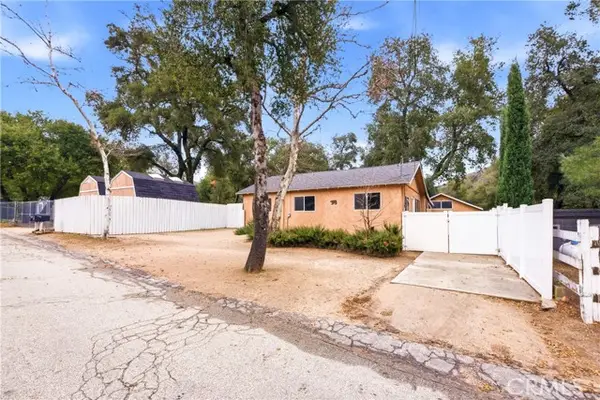 39608 Calle Cascada, Santa Clarita, CA 91390