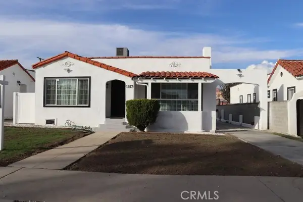 1917 74th, Los Angeles, CA 90047