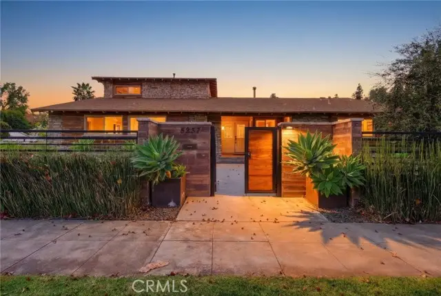 5237 Topanga Canyon, Woodland Hills, CA 91364 - #3