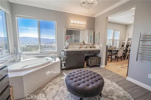 28076 Bridlewood, Castaic, CA 91384 - #1
