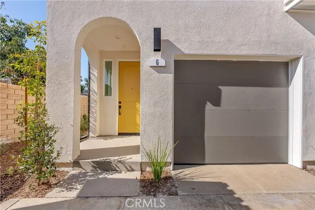 9423 1/2 N. Sepulveda Blvd.  #6, North Hills, CA 91343 - #1