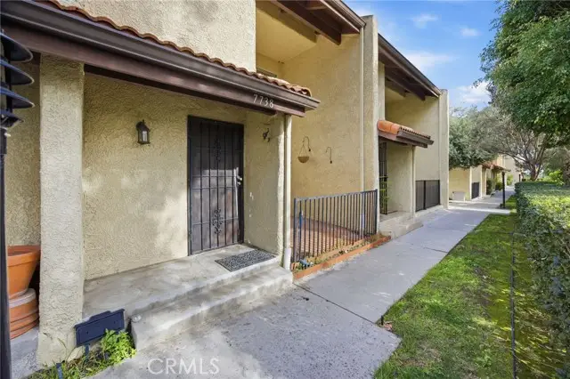 7738 Via Napoli  #50, Burbank, CA 91504 - #3