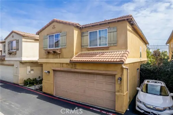 9427 Lemona Avenue  #20, North Hills, CA 91343