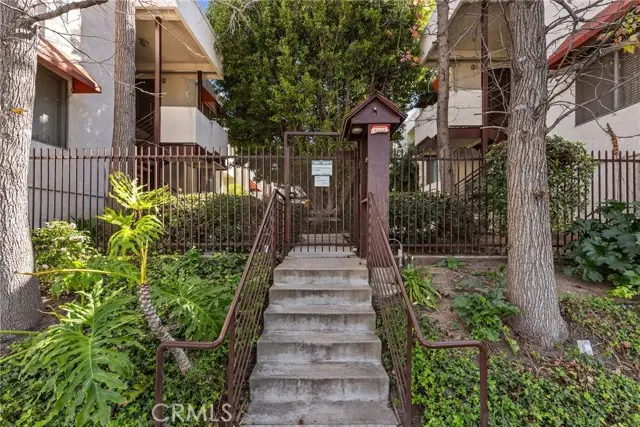 5652 Yolanda Avenue  #7, Tarzana, CA 91356 - #1