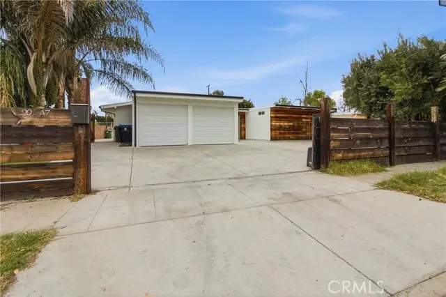 20547 Kittridge Street, Winnetka, CA 91306 - #1