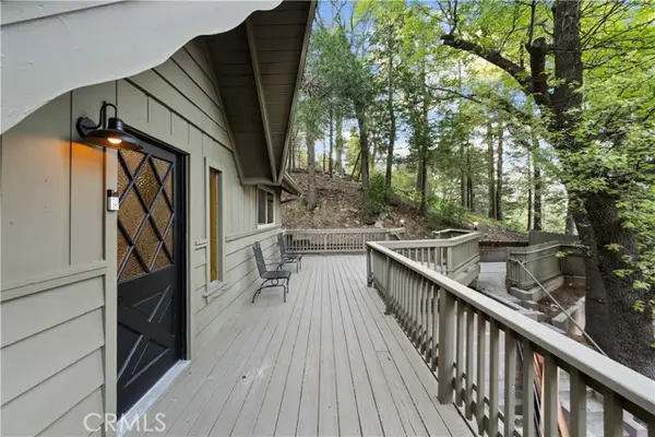 990 Nesthorn, Crestline, CA 92325