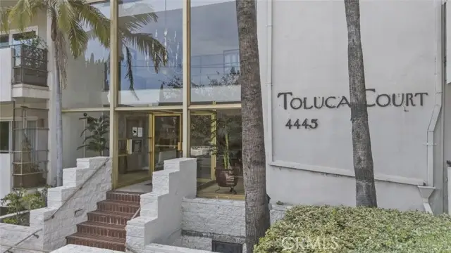 4445 Cartwright Avenue  #106, Toluca Lake, CA 91602 - #3