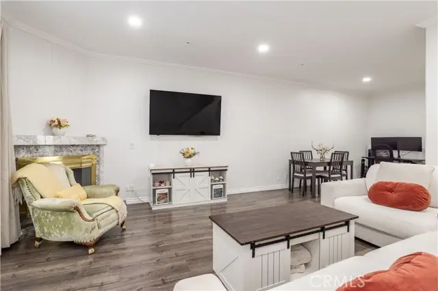 18347 Saticoy Street  #35, Reseda, CA 91335 - #1