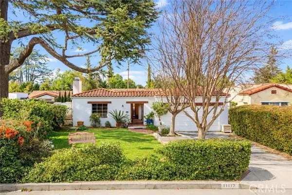 11117 Kling Street, North Hollywood, CA 91602