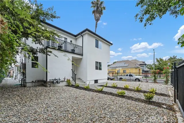 759 25th, Los Angeles, CA 90011 - #3