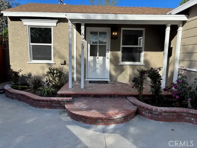 6923 Enfield, Reseda, CA 91335 - #2