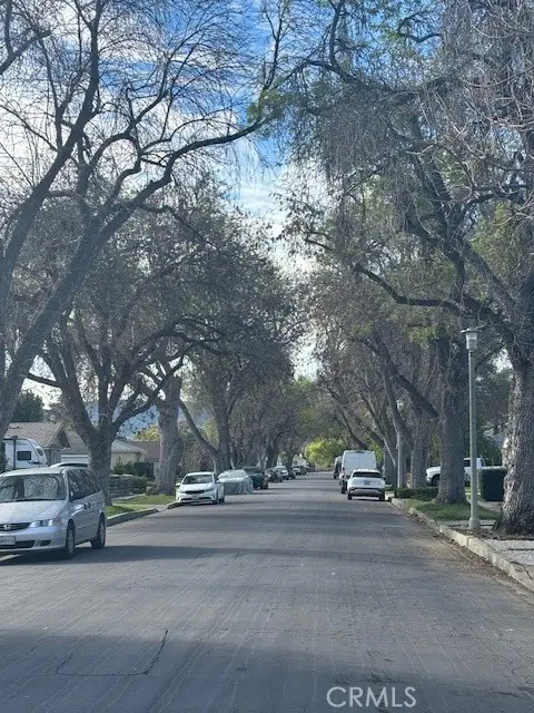 6923 Enfield, Reseda, CA 91335 - #3