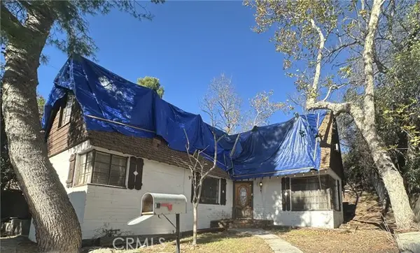 2345 Caldero Lane, Montrose, CA 91020