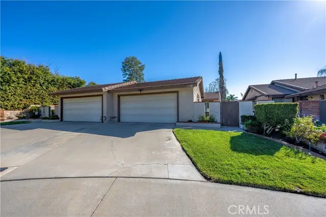 25688 Neblina Court, Valencia, CA 91355 - #2