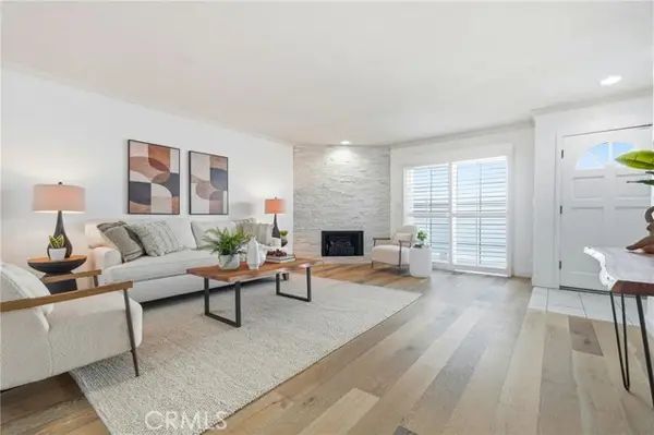 7304 Balboa  #C, Van Nuys, CA 91406