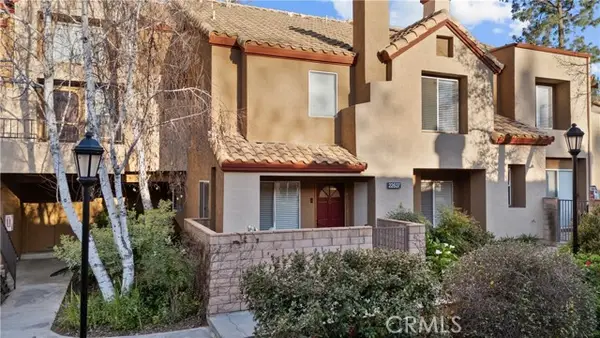 22637 Copper Hill  #90, Saugus, CA 91350