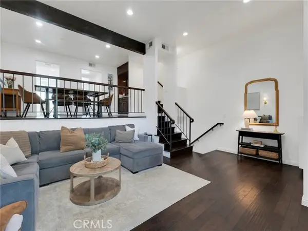 11806 Moorpark  #C, Studio City, CA 91604