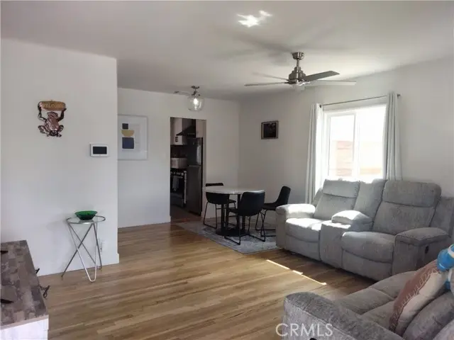 5746 Zelzah Ave, Encino, CA 91316 - #2