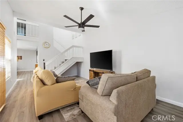 22158 James Alan Circle, Chatsworth, CA 91311 - #2