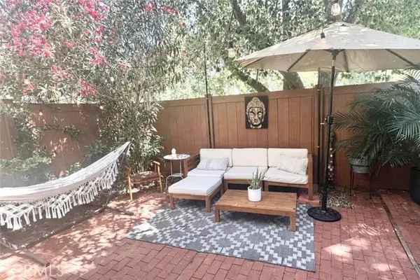 27511 Endeavor Street, Agoura Hills, CA 91301