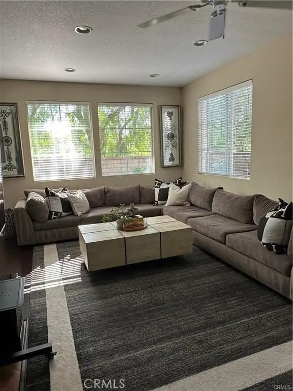 27976 Trillium Lane, Valencia, CA 91354 - #2