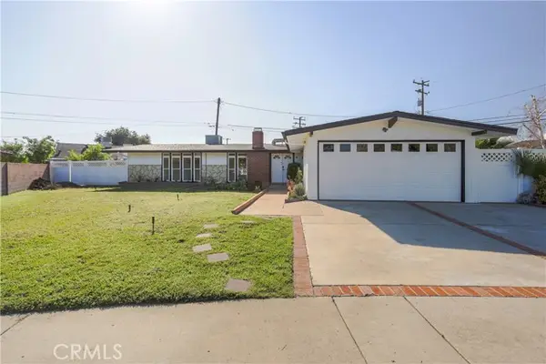 1049 Macneil, San Fernando, CA 91340