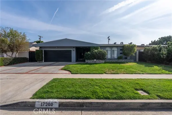 17200 Willard, Van Nuys, CA 91406