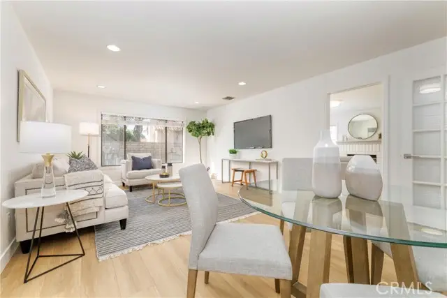 21602 Bedford Way, Valencia, CA 91355 - #3