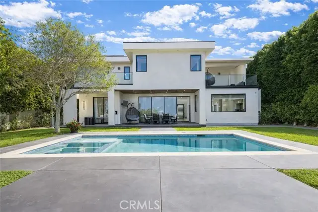 4545 Stern Avenue, Sherman Oaks, CA 91423 - #3