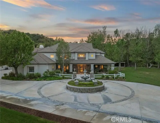 26954 Whitehorse, Canyon Country, CA 91387 - #1