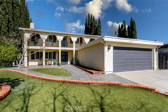 19707 Green Mountain Drive, Newhall, CA 91321 - #3