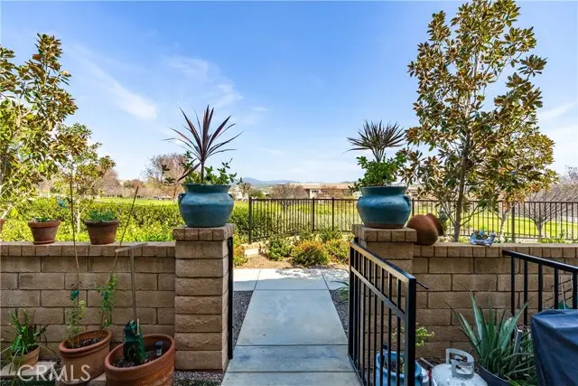 28744 Jardineras, Valencia, CA 91354 - #2