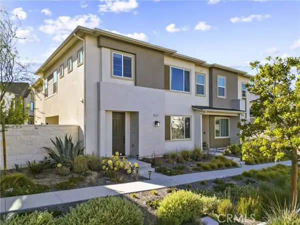 27616 Symphony Place, Valencia, CA 91381