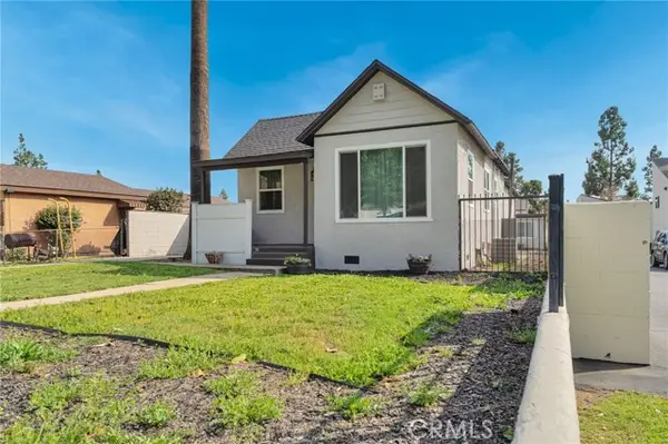 70 W Claremont St, Pasadena, CA 91103