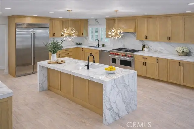 20500 Blairmoore Street, Chatsworth, CA 91311 - #3